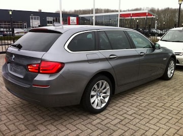 BMW 520d Touring High Executive (2011)