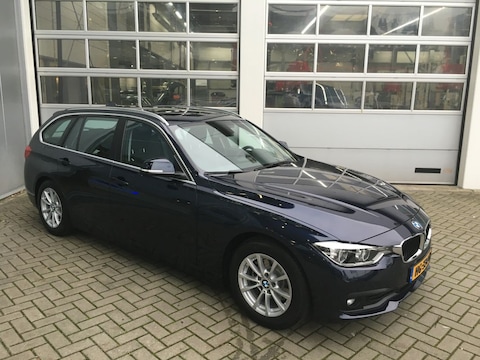 BMW 320d Touring Corporate Lease Edition
