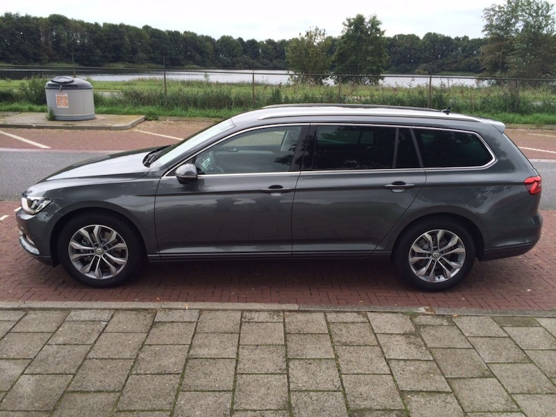 Volkswagen Passat Variant 1.6 TDI 120pk Business Edition (2015)