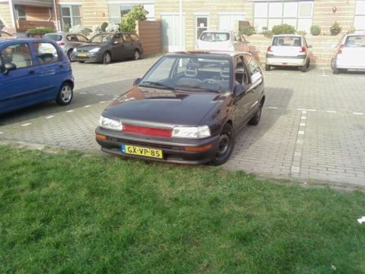 Daihatsu Charade 1.3i TX