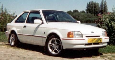 Ford Escort 1.6 CLX (1990)