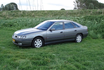 Renault Safrane RXT 3.0 V6-24V (1999)
