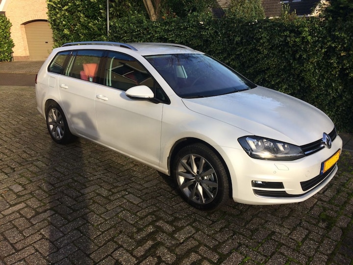 Volkswagen Golf Variant 1.6 TDI 110pk Connected Series (2016)