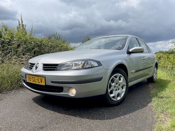 Renault Laguna 1.6 16V Dynamique (2006)