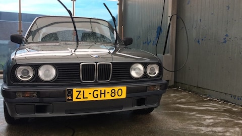 BMW 316i (1989)
