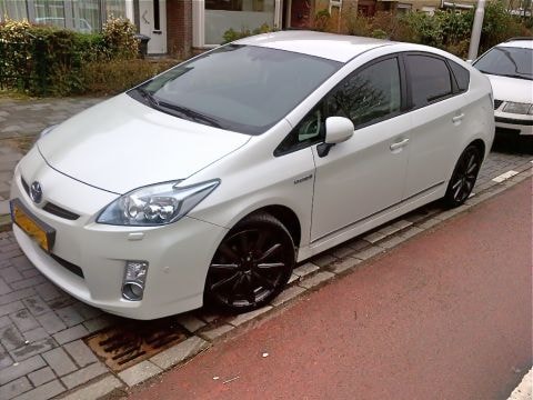 Toyota Prius 1.8 HSD Dynamic (2010)