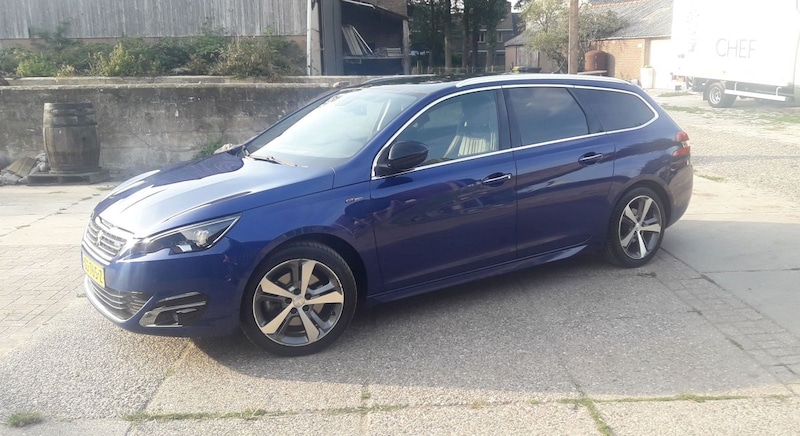 Peugeot 308 SW Blue Lease GT-line 2.0 BlueHDi (2015)