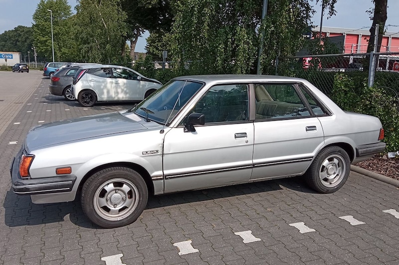 Subaru 1300 DL