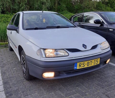 Renault Laguna RT 1.8