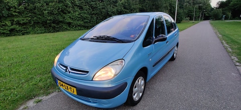 Citroen Xsara Picasso 1.8i 16V Différence
