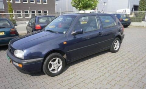 Volkswagen Golf 1.8 90pk GL