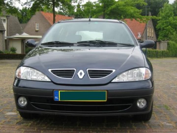 Renault Mégane Break RXE 1.9 dTi (2000)