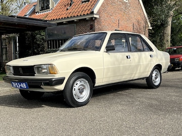 Peugeot 305 GL (1978)
