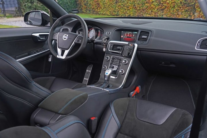 Volvo V60 Polestar Blits Bezit