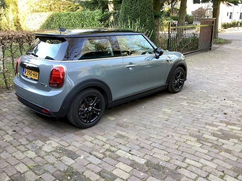 MINI Electric Camden Edition