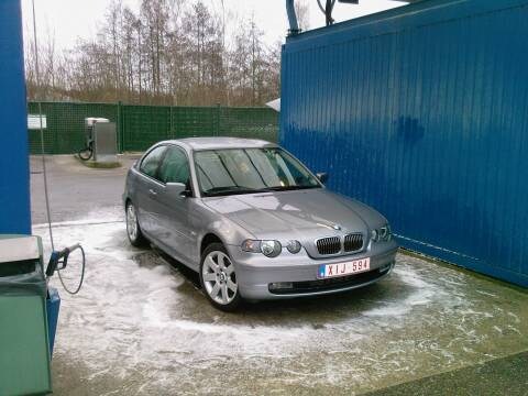 BMW 318td Compact Executive (2004)