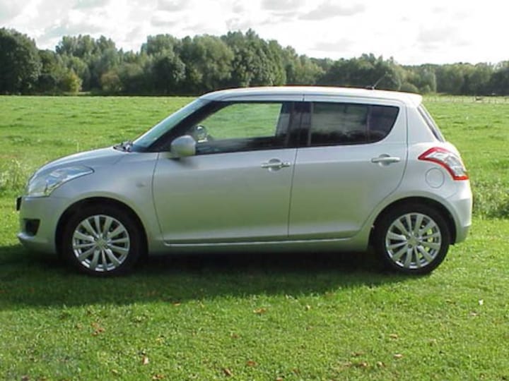Suzuki Swift 1.2 Exclusive (2010)