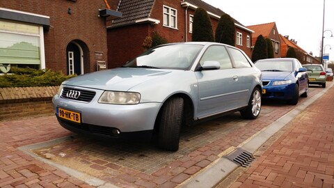 Audi A3 1.8 5V Ambiente