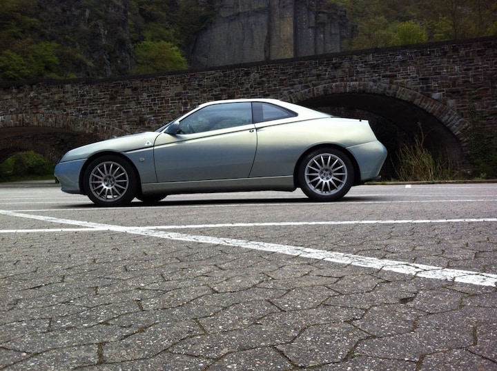 Alfa Romeo GTV 3.0 V6 24V L (1999)