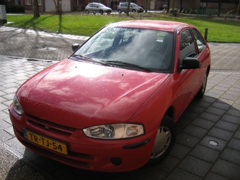 Mitsubishi Colt 1.3 GLi (1998)