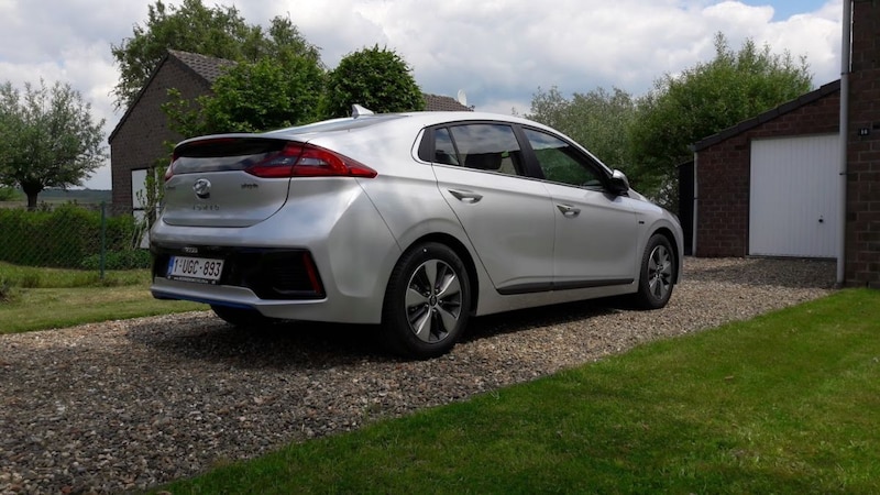 Hyundai Ioniq Plug-in-Hybrid Premium (2018)