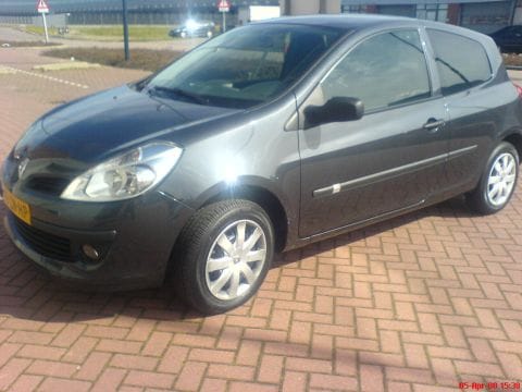 Renault Clio 1.2 16V 75 Expression (2008)