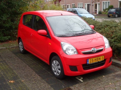 Daihatsu Cuore 1.0 Premium