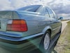 BMW 320i (1993)