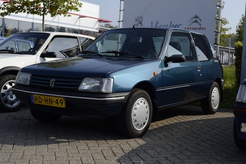 Peugeot 205 Génération 1.4i