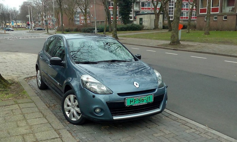 Renault Clio TCE 100 20th Anniversary (2010)