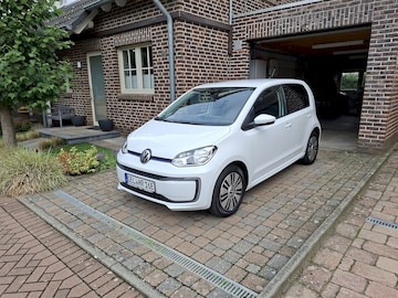 Volkswagen e-Up Style (2022)