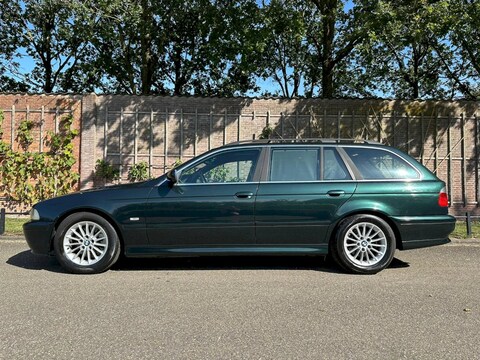 BMW 530i touring Edition