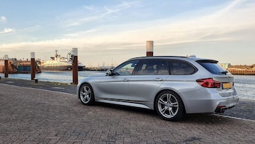 BMW 320i Touring (2018)