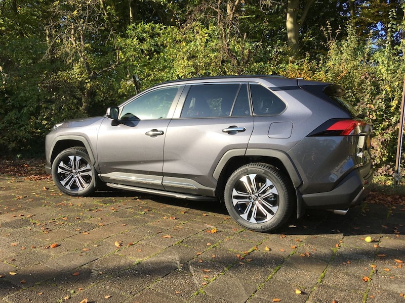 Toyota RAV4 2.5 Hybrid AWD Executive (2019)