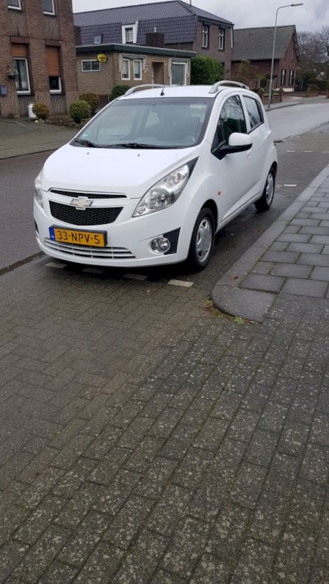 Chevrolet Spark 1.0 LS BiFuel