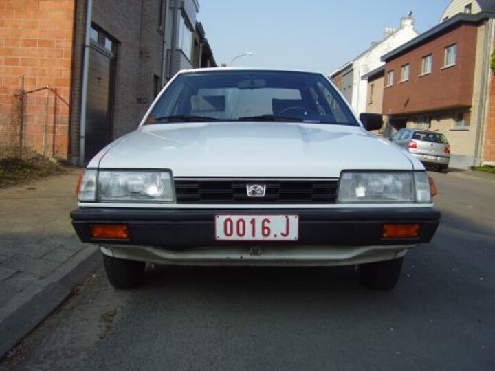 Subaru  Leone 1.6 DL (1986)
