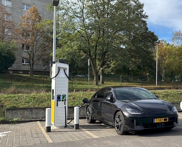 Hyundai Ioniq 6 77.4kWh 4WD First Edition (2023)