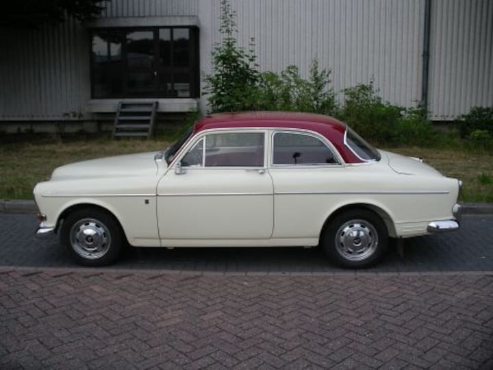 Volvo Amazon B20