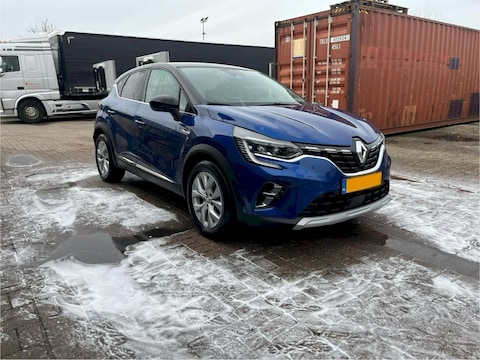 Renault Captur Plug-in Hybrid 160 Intens (2022)
