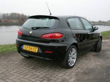 Alfa Romeo 147 1.9 JTD 120pk Distinctive (2006)