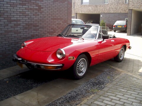Alfa Romeo Spider 2.0 Veloce