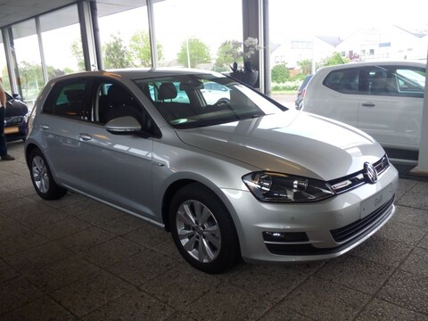 Volkswagen Golf 1.0 TSI 115pk BlueMotion Connected Series