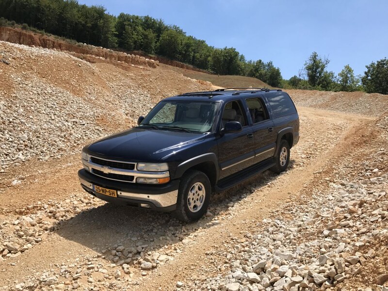 Chevrolet Suburban (2004)