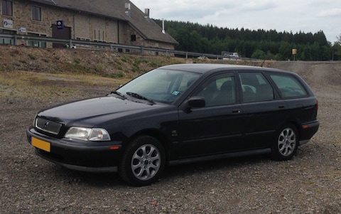 Volvo V40 1.8