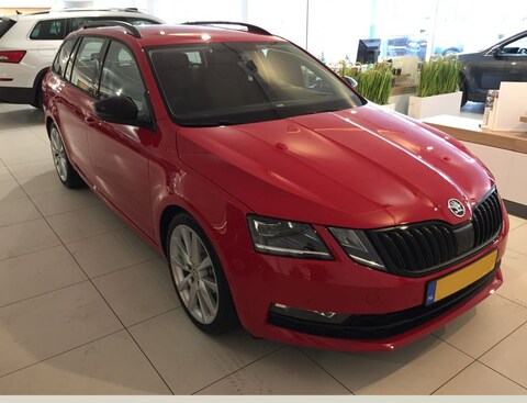 Skoda Octavia Combi 1.5 TSI 150pk Greentech Ambition Bus