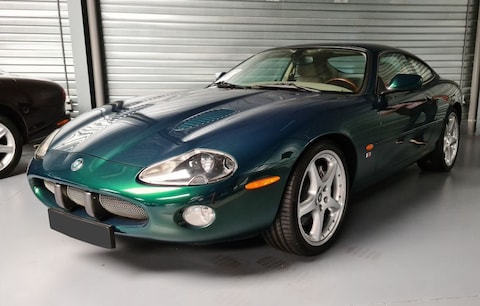 Jaguar XKR