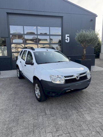 Dacia Duster 1.6 16V 4x2 Ambiance (2011)