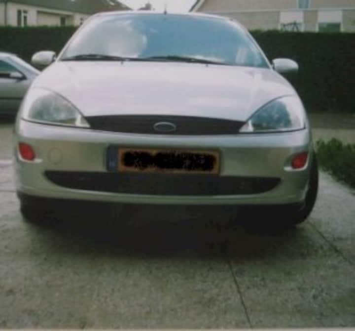Ford Focus 1.6i 16V Ghia