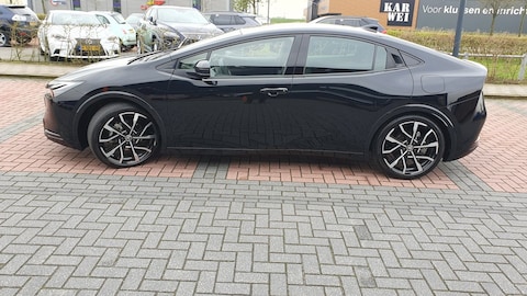 Toyota Prius 2.0 Plug-in Hybrid Executive