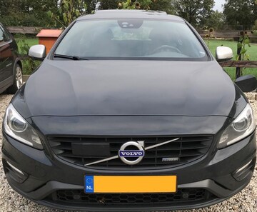 Volvo V60 D6 AWD Plugin-Hybrid R-Design (2014)